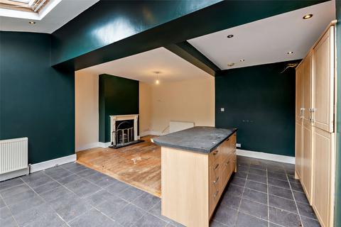 61 Askham Lane, York, YO24 3HD