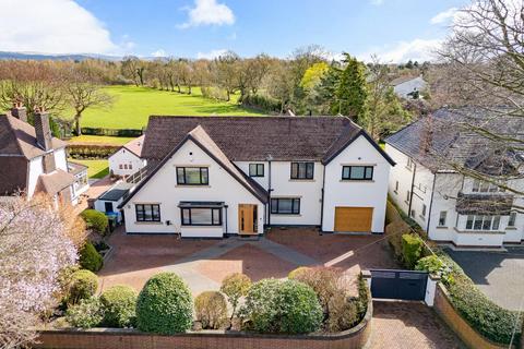 5 bedroom detached house for sale, Moss Lane, Bramhall