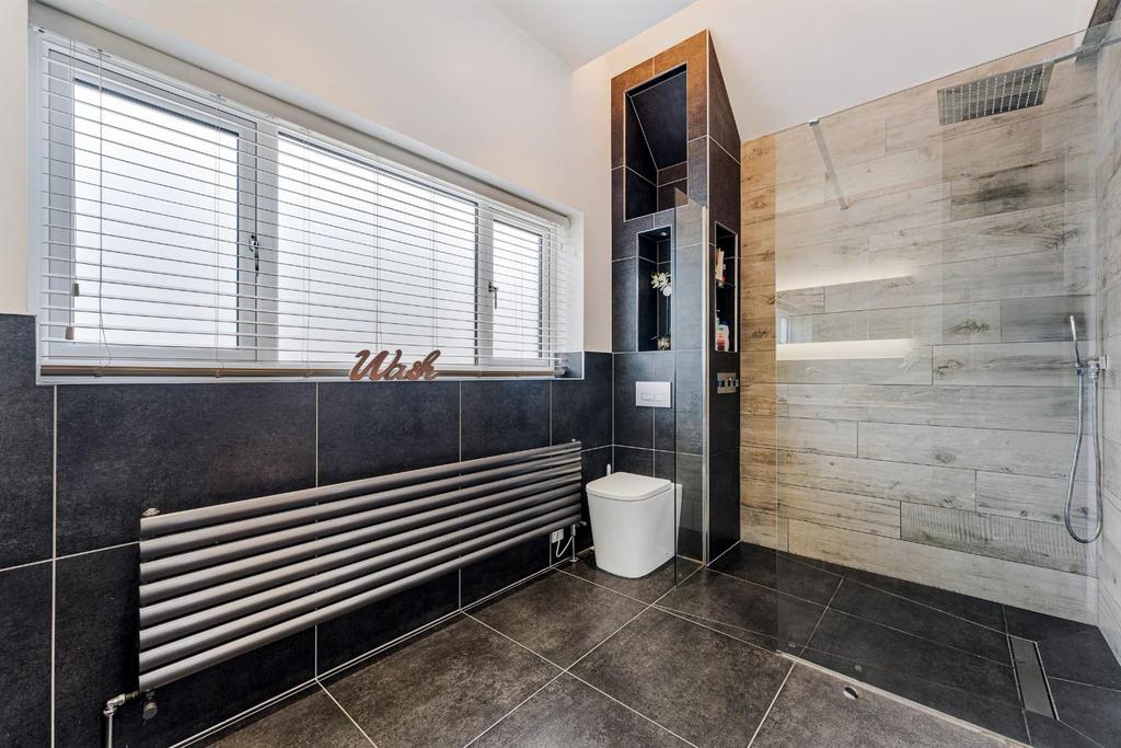 4 MOSS LANE-3.jpg