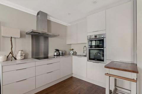 2 Watermill Close, Brasted, Westerham, TN16 1DG