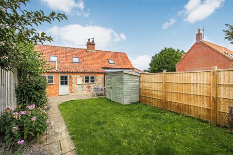 2 bedroom cottage for sale, 12 Fakenham Road, South Creake, NR21