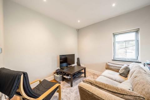 4 bedroom house to rent, Dorset Road, Sutton