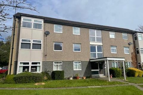 2 bedroom apartment to rent, Cliffe Gardens, Shipley BD18