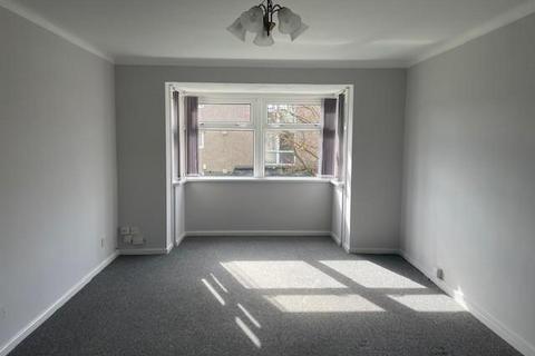 2 bedroom apartment to rent, Cliffe Gardens, Shipley BD18
