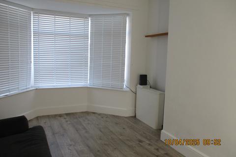 3 bedroom semi-detached house for sale, Rake Lane, Swinton M27