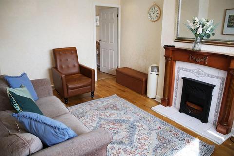 2 bedroom end of terrace house for sale, Whitburn Avenue, Great Barr, Birmingham