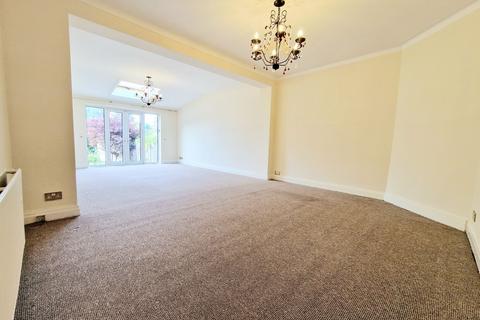3 bedroom semi-detached house for sale, Hope Road, Prestwich, M25