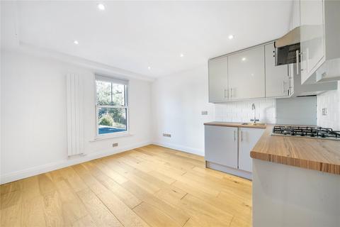 Studio to rent, Hillfield Road, West Hampstead, NW6