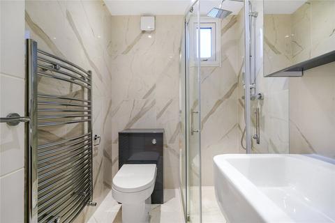 Studio to rent, Hillfield Road, West Hampstead, NW6