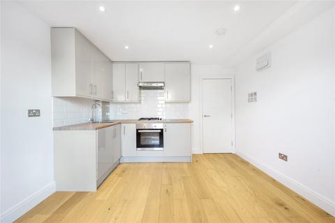 Studio to rent, Hillfield Road, West Hampstead, NW6