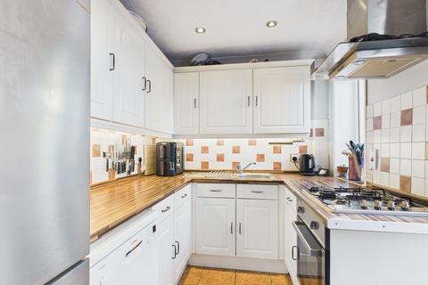14, Mill Cottages High Road, Fobbing, Stanford-le-hope, SS17 9HZ
