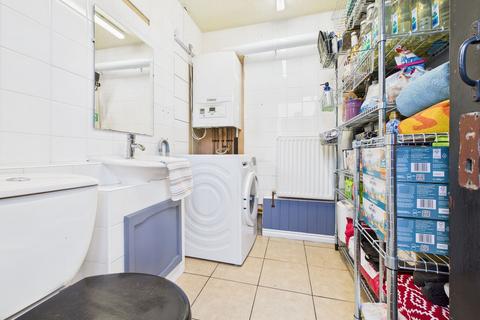 14, Mill Cottages High Road, Fobbing, Stanford-le-hope, SS17 9HZ