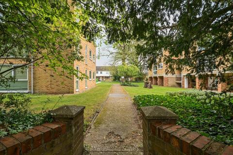2 bedroom flat for sale, Reading,  Berkshire,  RG30