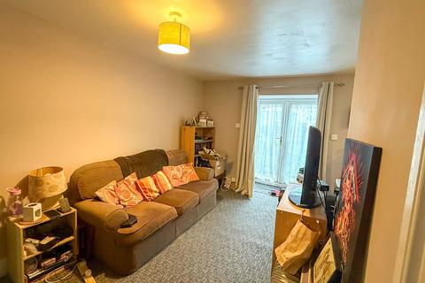 1 bedroom flat to rent, Higher Woodfield Road, Torquay, TQ1 2JZ