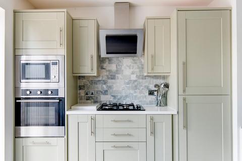 2 bedroom detached house for sale, Mincing Lane, Rowley Regis, West Midlands, B65