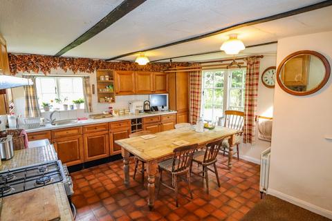 2 bedroom semi-detached house for sale, Hastings Road, Battle, TN33