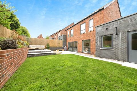 4 bedroom detached house for sale, Callaway Gardens, Westbury