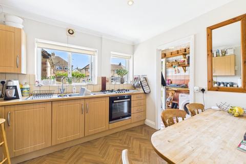 3 bedroom terraced house for sale, Thames Road, Cheltenham, Gloucestershire, GL52
