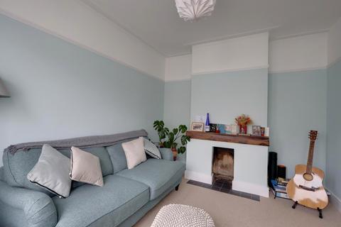 2 bedroom terraced house to rent, Southsea, Mafeking Road FURNISHED
