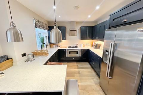 3 bedroom apartment for sale, Sandecotes Road, Poole, Dorset, BH14