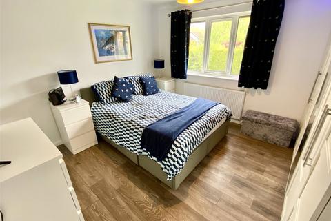 3 Grasmere Close, Priorslee, Telford, TF2 9RP