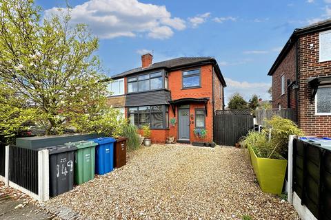 3 bedroom semi-detached house for sale, Heys Road, Prestwich, M25