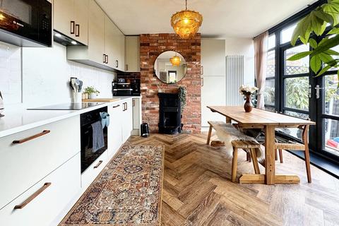 3 bedroom semi-detached house for sale, Heys Road, Prestwich, M25
