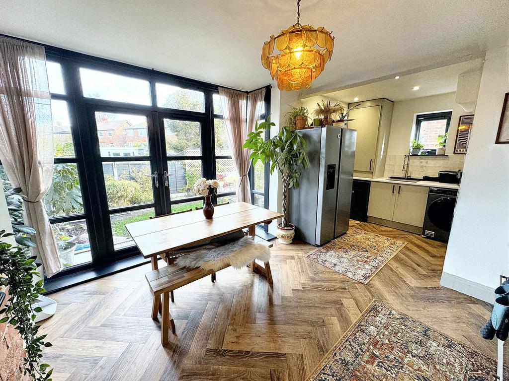 Kitchen / Diner