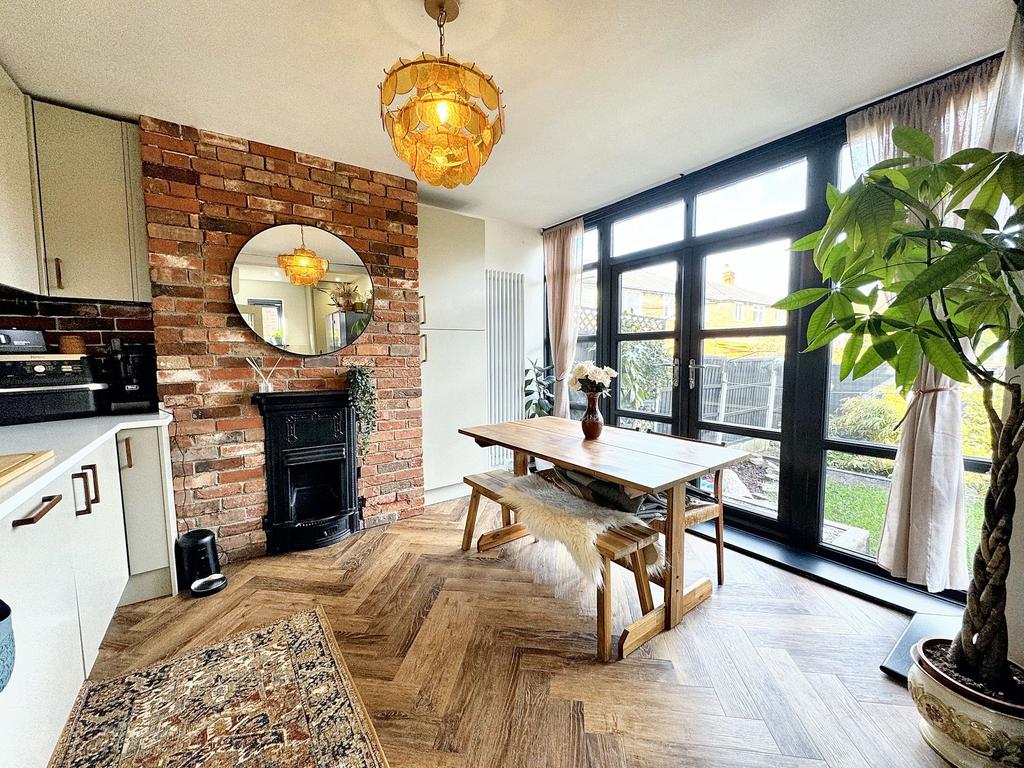 Kitchen / Diner