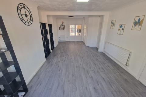 undefined, Leicester LE2