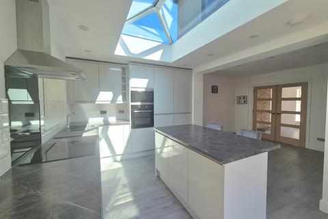 undefined, Mappleton Road, Great Hatfield, Hull