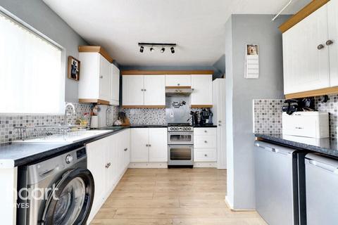 100 Maple Close, Hayes, UB4 9NH