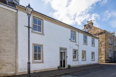 4 bedroom end of terrace house for sale, Montgomery Square, Eaglesham