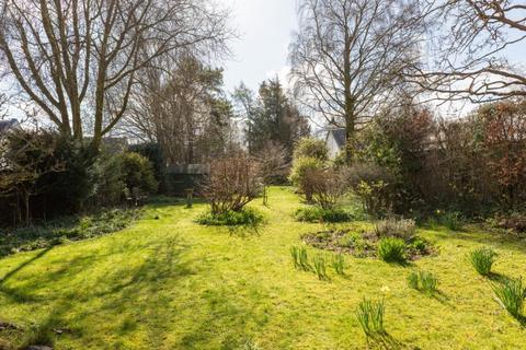 4 bedroom end of terrace house for sale, Montgomery Square, Eaglesham