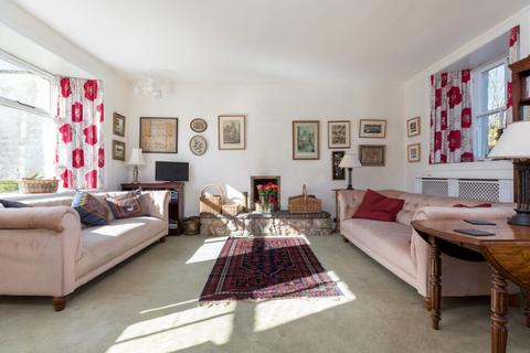 4 bedroom end of terrace house for sale, Montgomery Square, Eaglesham