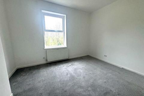 7 Broad Oak Terrace, Bury, BL9 7ST