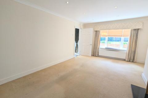 3 bedroom link detached house to rent, Rushmere Close, Islip, NN14