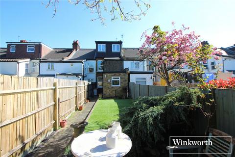 4 bedroom terraced house for sale, Malden Road, Borehamwood, Hertfordshire, WD6
