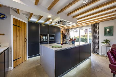 5 bedroom detached house for sale, School Lane, Halam NG22