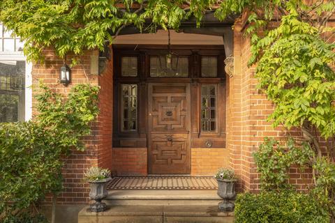 undefined, St. Georges Road, Twickenham, TW1