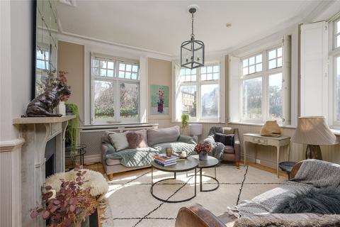 undefined, St. Georges Road, Twickenham, TW1