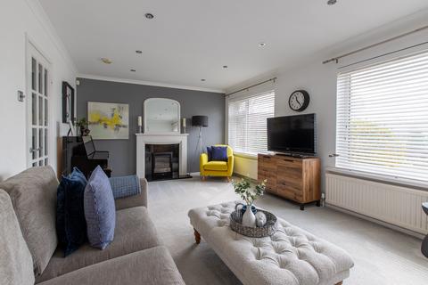 41 Bron Haul, Pentyrch, Cardiff, CF15 9TA
