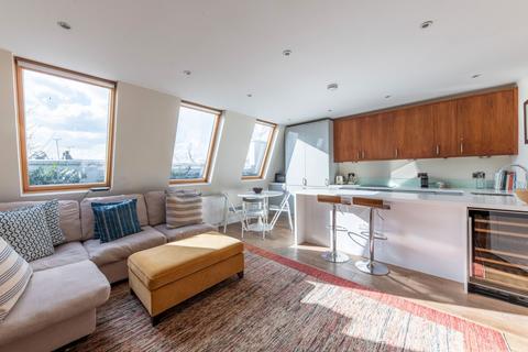 2 bedroom flat for sale, St. Lukes Road, London