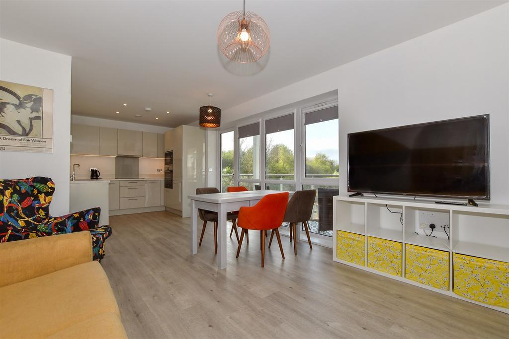 Lounge/Kitchen/ Diner