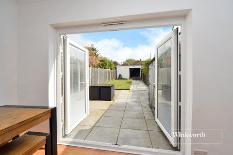 86 Brinkley Road, Worcester Park, KT4 8JF
