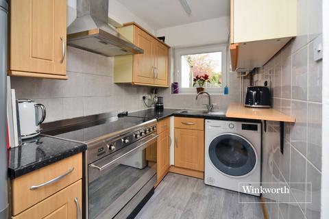 86 Brinkley Road, Worcester Park, KT4 8JF