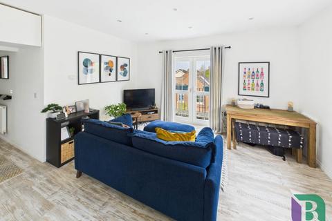 30 Cable Crescent, Woburn Sands, Milton Keynes, MK17 8GG