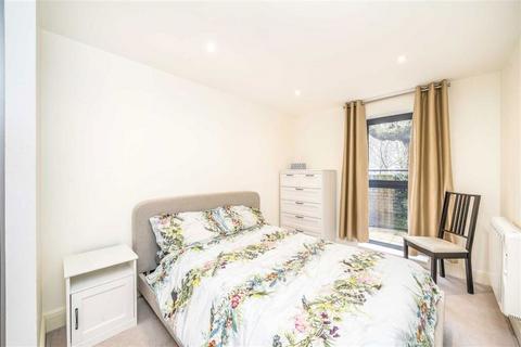 2 bedroom flat for sale, Spa Road, London SE16