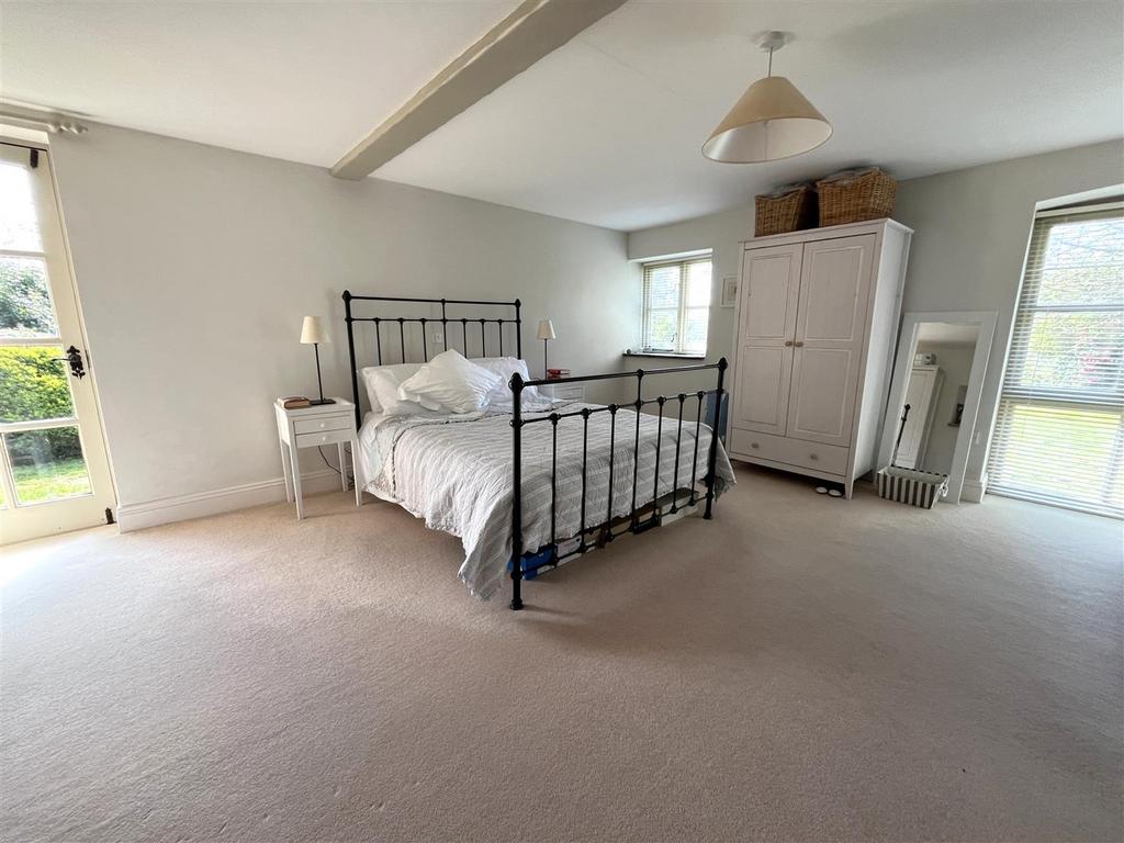 Bedroom one 2.JPG