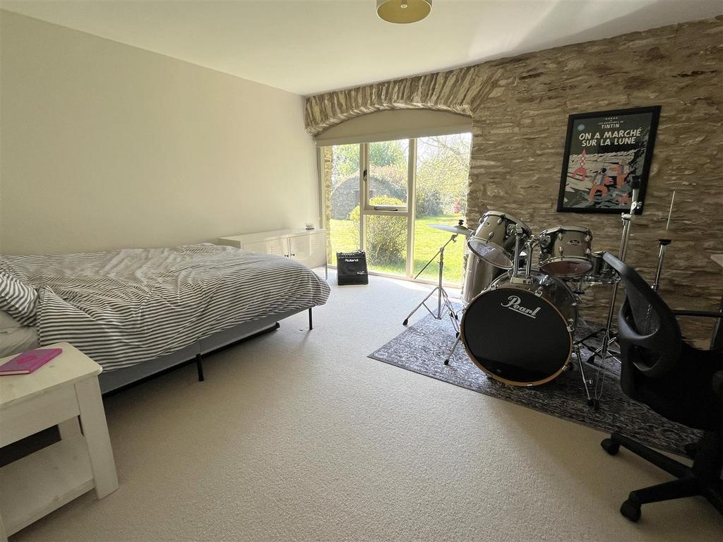 Bedroom two.JPG